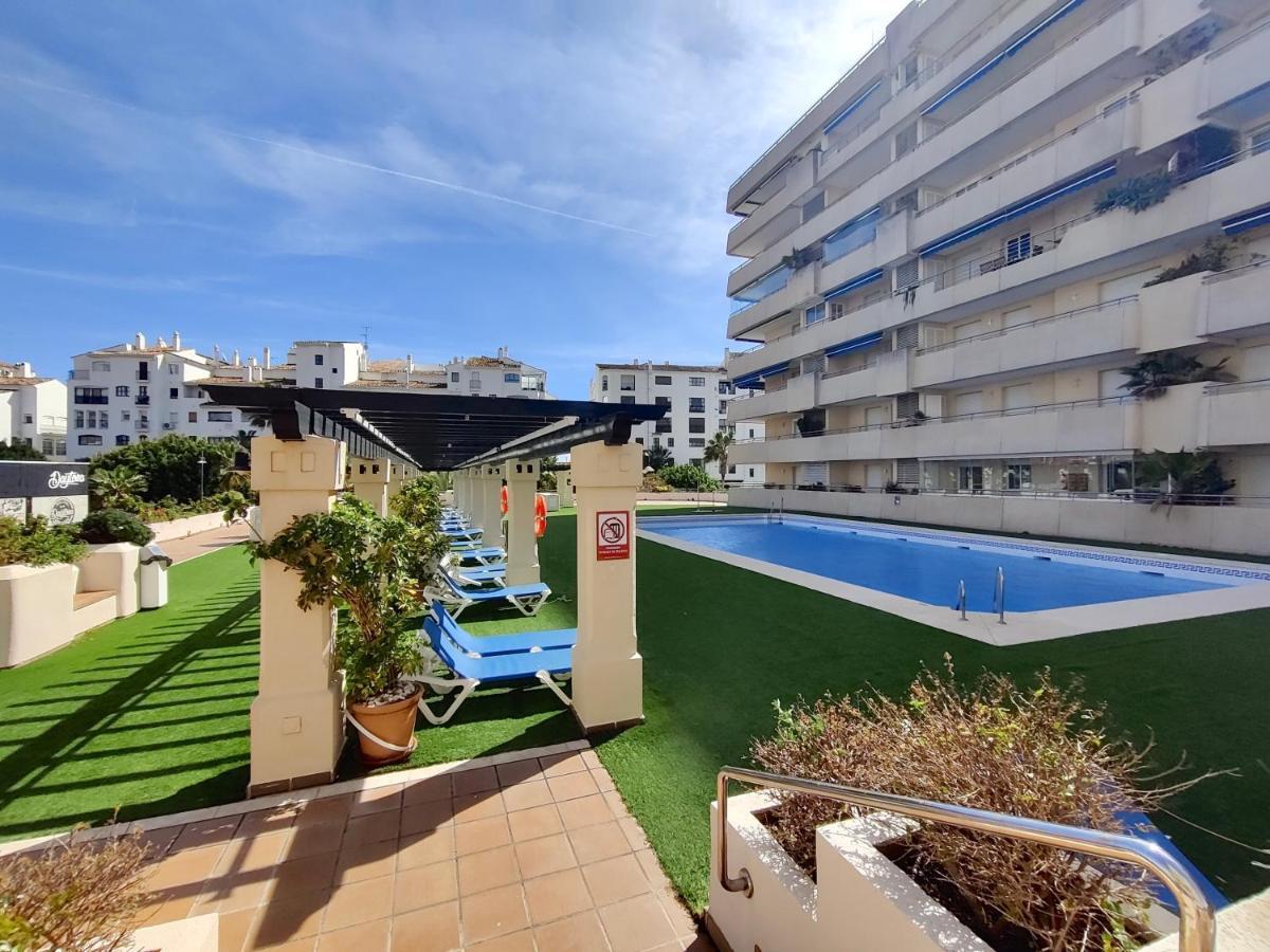 Exclusive Puerto Banus Beach Apartment Free Parking Wifi & Swimming Pool Marbellac Extérieur photo